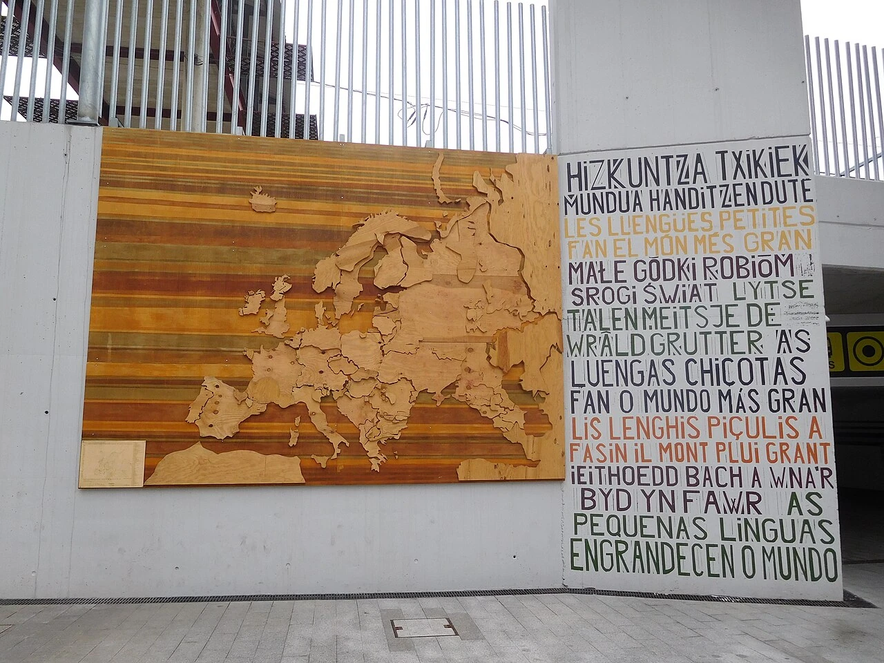 Catalan writing in use